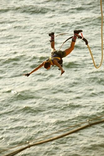 Alice Renou-Bouillet dans l'aventure du Saut de l'ange