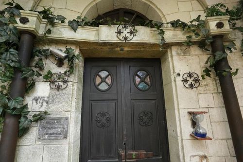 La nouvelle porte de l'Asile