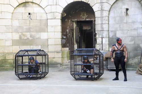 Mister Boo et Lady Boo dans les Deux cages