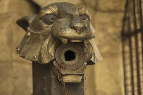 Une des têtes de tigres des sacrifices