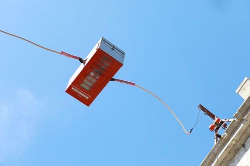 La Cabine Ejectable