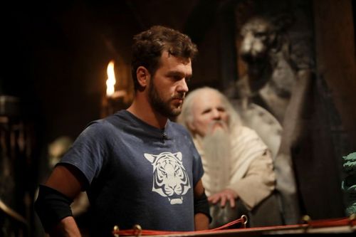 Claudio Capéo dans le duel des ficelles.