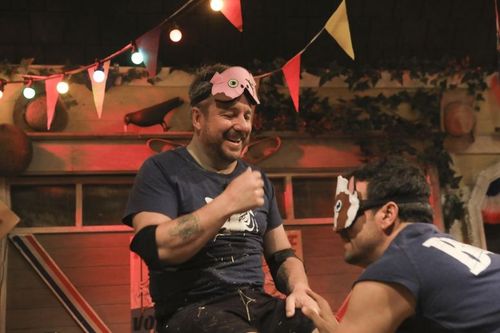 Bruno Guillon et Alex Goude chez les bodins