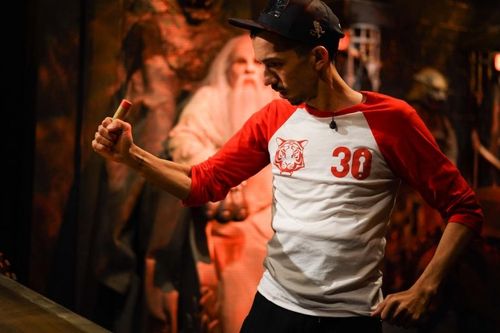 Bigflo dans le duel de la Cartouche