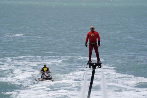 Mégagaf sur son flyboard