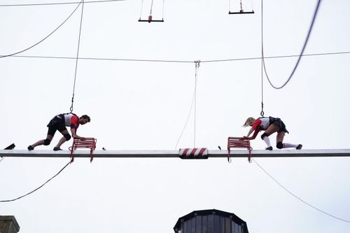 L'aventure de la Double Chaise Installe avec Caroline Ithurbide et Thomas Isle