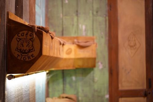 Détail du décor du Percolateur