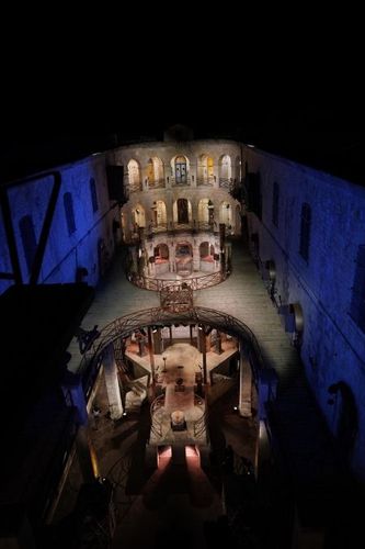 Le fort de nuit