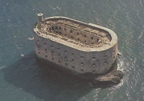 Vue aérienne du fort abandonné