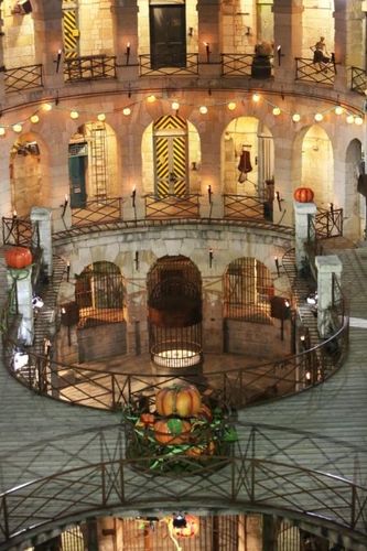 Le fort aux couleurs d\'Halloween