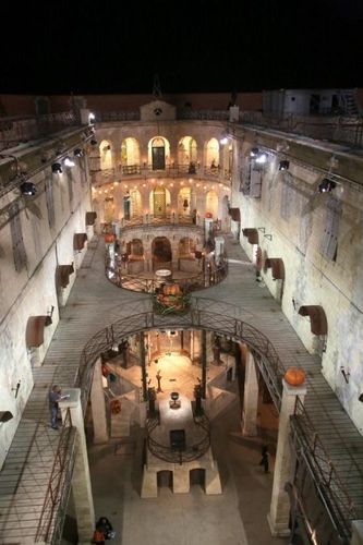 Le fort aux couleurs d\'Halloween