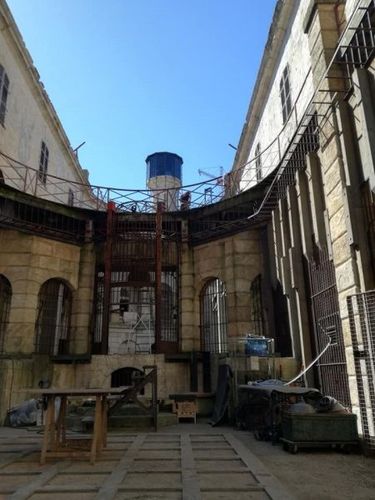 La Salle du Trésor pendant la préparation du fort