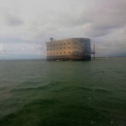 L'équipe n°6 en route pour le fort.