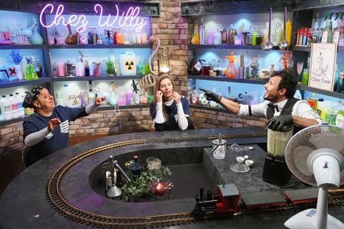 Booder et Camille Cerf dans la nouvelle version du Restaurant
