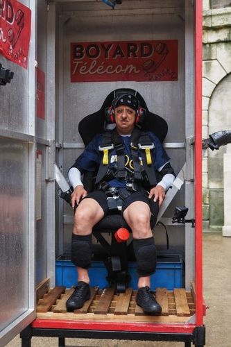 Booder dans la Cabine Ejectable