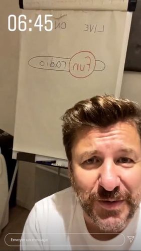 Bruno Guillon a enregistré son émission de radio en direct depuis Fouras