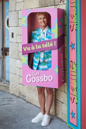 Cyril Gossbo dans son présentoir