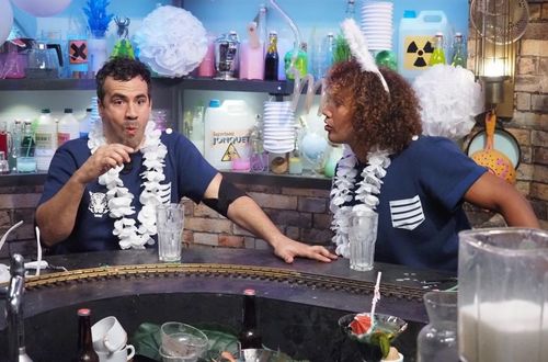 Alex Goude et Laurent Maistret dans le Bar Clandestin de Willy