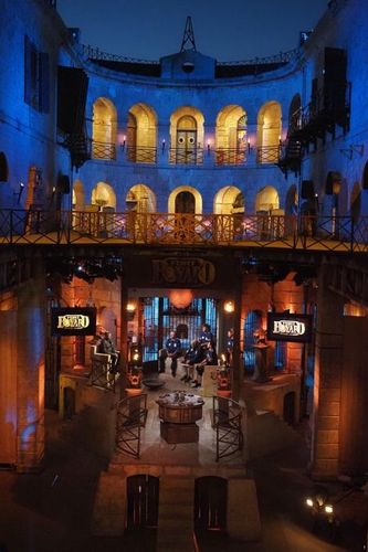 Le fort durant la deuxième partie de soirée