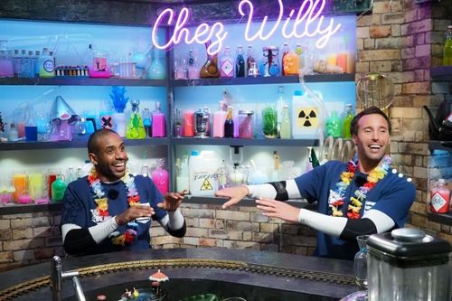 Loup-Denis Elion et Sami El gueddari dans le Bar Clandestin de Willy