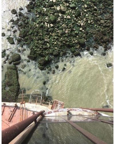 Les rochers au Sud du fort, vus depuis la vigie