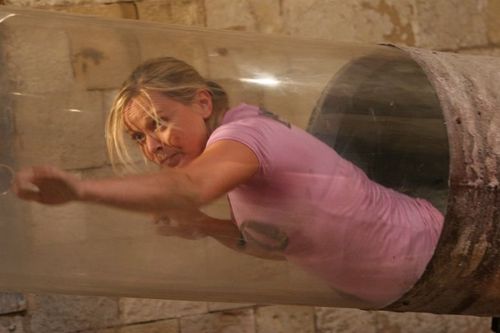 Marie Guillard dans l'épreuve du Tuyau Transparent