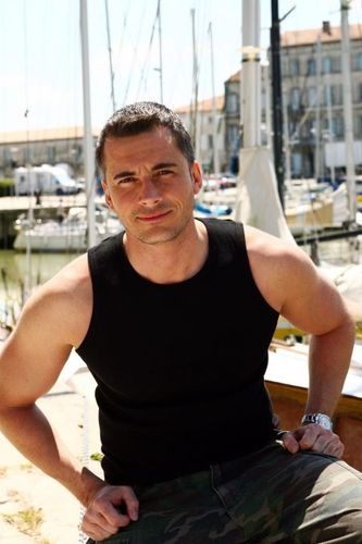 Portrait d'Olivier Minne au port de plaisance de Rochefort sur Mer