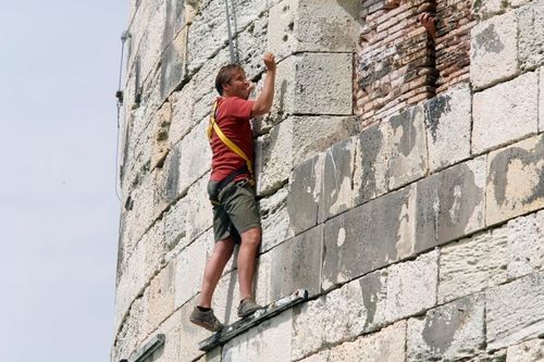 Pierre-Arnaud Juin dans l'épreuve du Précipice Extérieur
