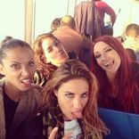 Blonde-Brune-Rousse-Afro ! Yeah Bisous les filles :) #BelleBrochette @lauriecholewa @NoemieLenoirOff @ArianeBrodier