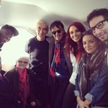 L\'équipe de Raymond Domenech en compagnie de Delphine Wespiser