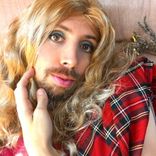 Vous me trouvez belle ?