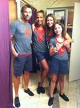 Changement de costume pour les candidats